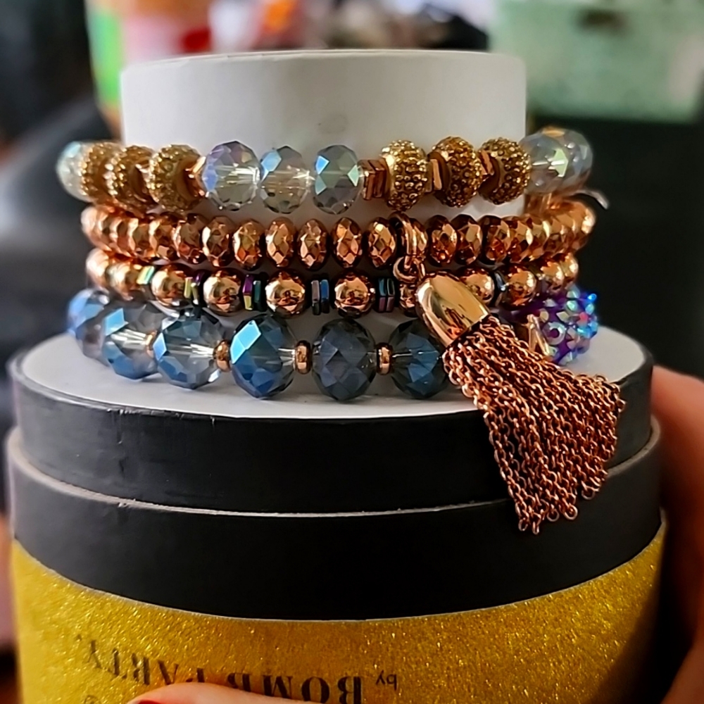 BP Bracelet Set | 4 Bracelets | Golden Holiday | One Size Fits All